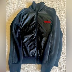 ADDIDAS BLACK JACKET… SIZE MEDIUM… UNISEX… EXCELLENT CONDITION